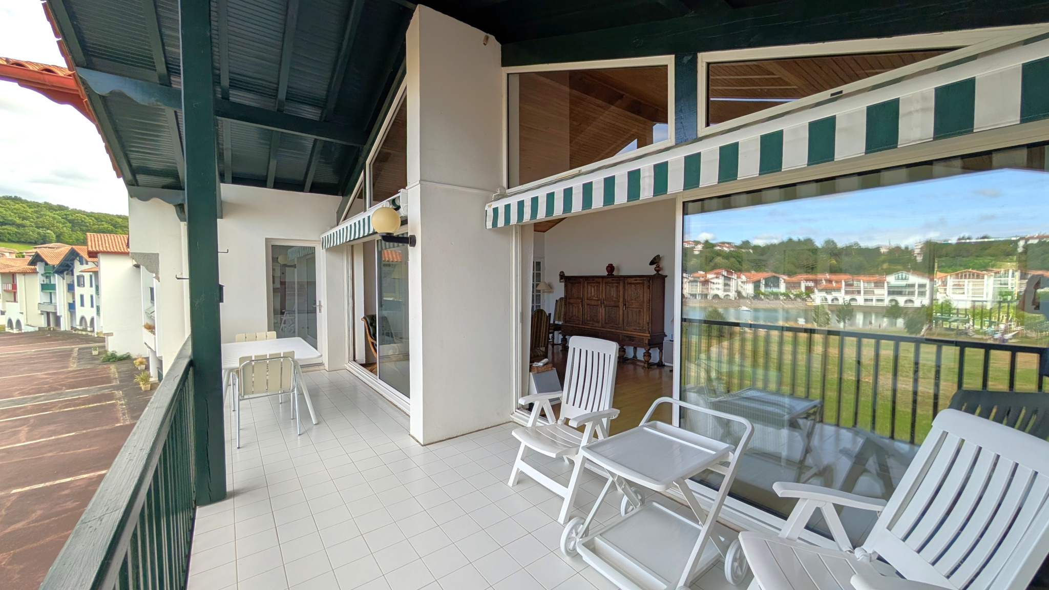 Appartement T4 Socoa 106 m2 dernier étage vue Untxin