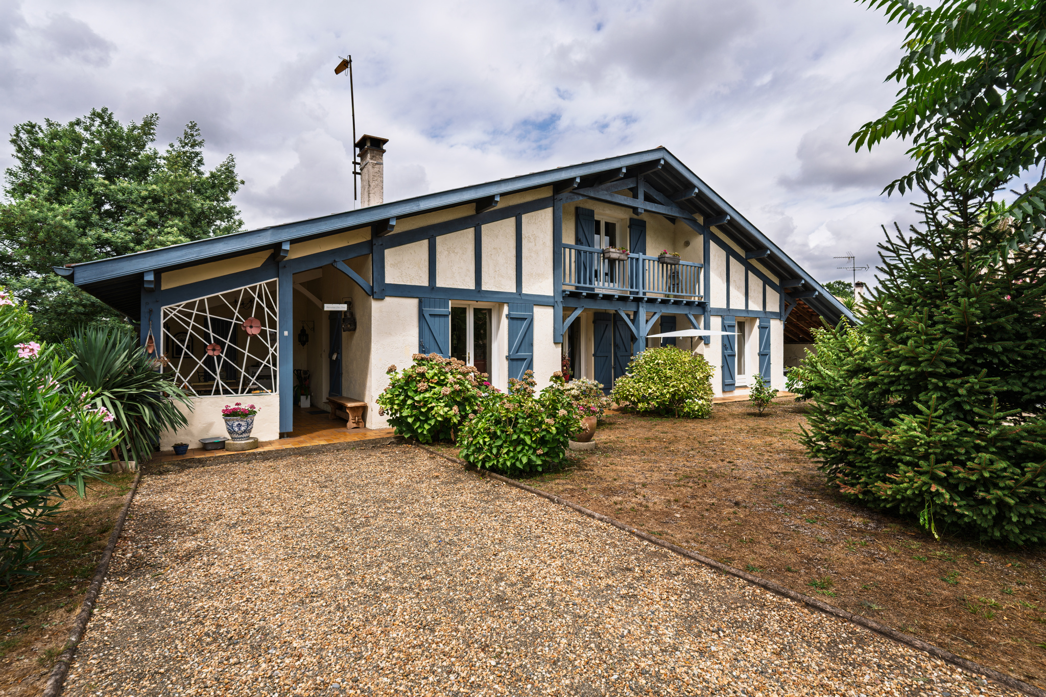Belle Villa Landaise avec charme et caractère dans un quarti